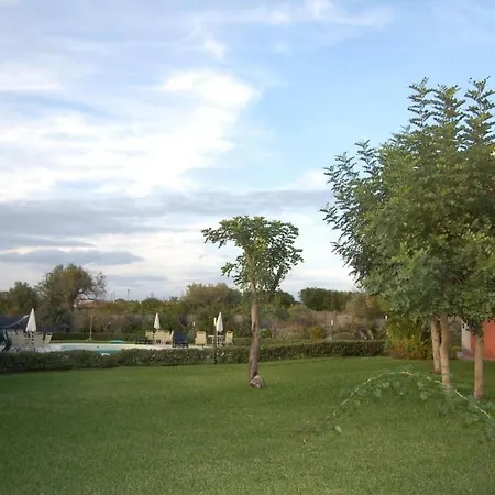 'casa Etna' Mit Wasserblick By Interhome