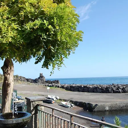Appartamento 'casa Etna' Mit Wasserblick By Interhome Acireale